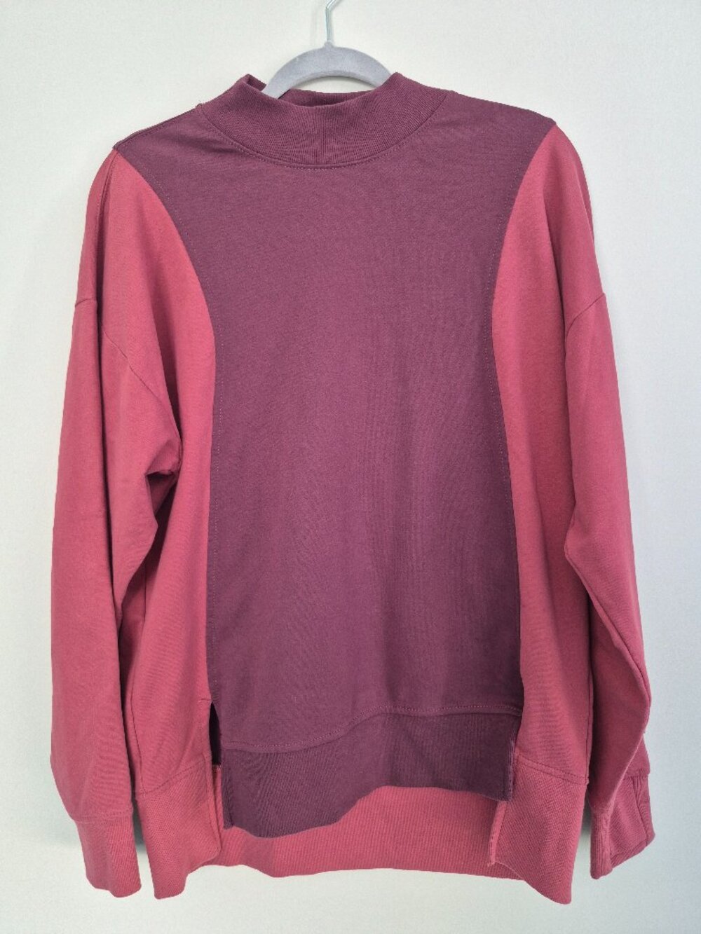 Athleta Plum Mauve Colorblock Mockneck Pullover Sweatshirt Size M